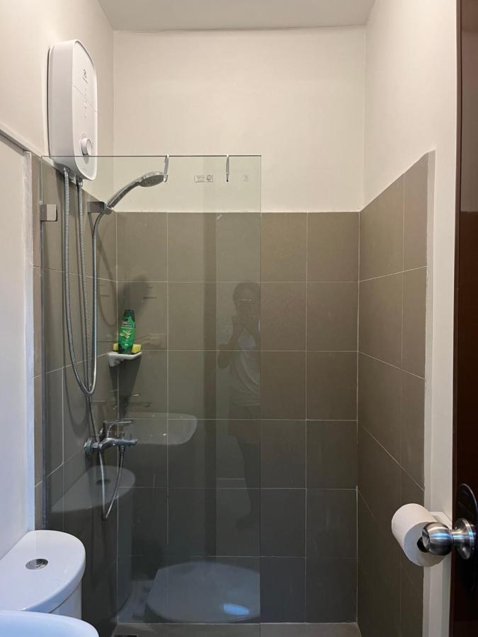 Mactan Cebu Guesthouse - Ideal For Family Or Friends - 3Km From Airport Lapu-Lapu City Exterior photo