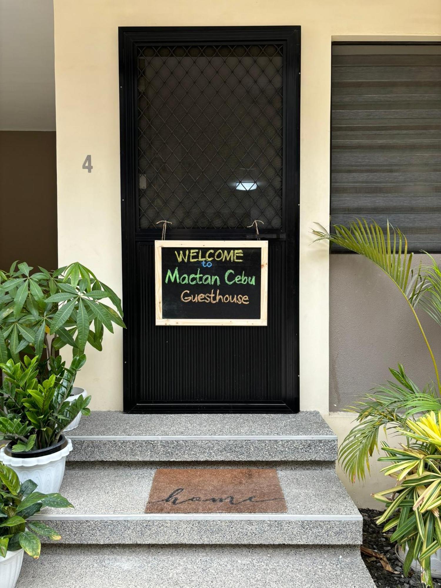Mactan Cebu Guesthouse - Ideal For Family Or Friends - 3Km From Airport Lapu-Lapu City Exterior photo