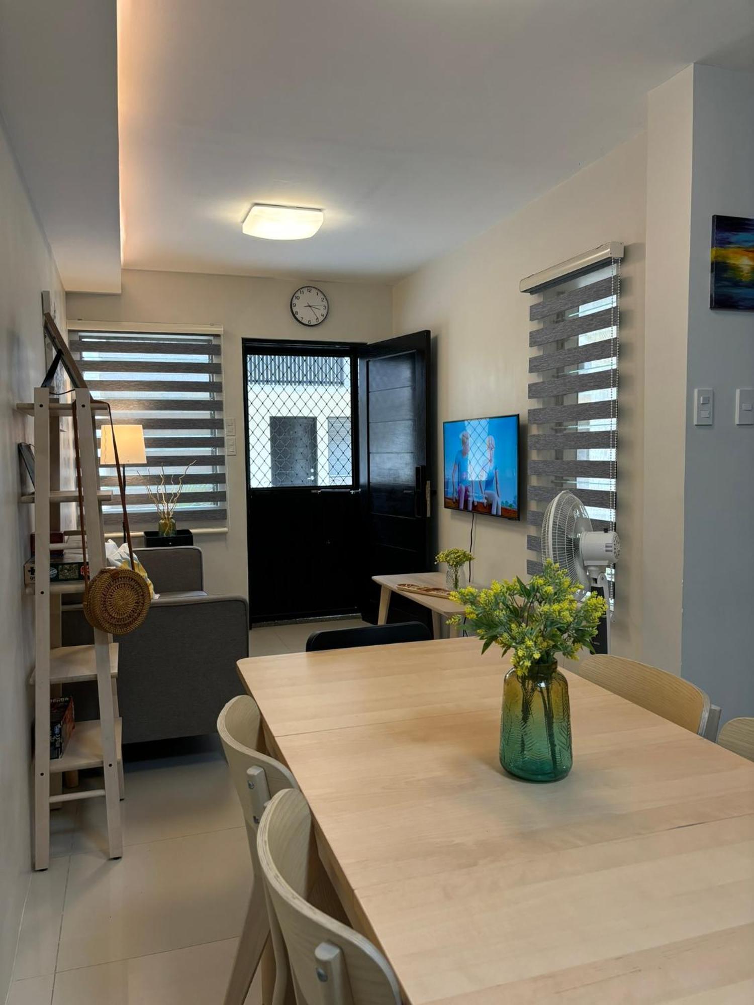 Mactan Cebu Guesthouse - Ideal For Family Or Friends - 3Km From Airport Lapu-Lapu City Exterior photo